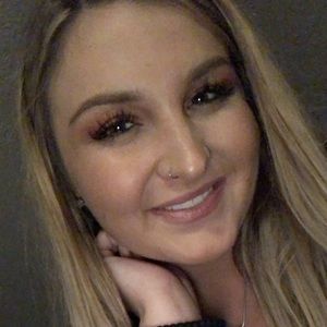 Meet your Posher, Cassie